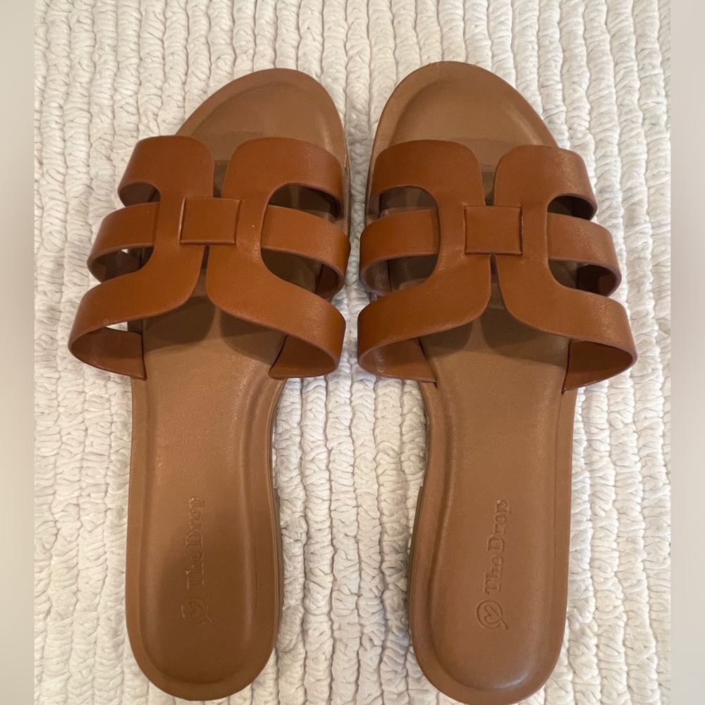 The Drop Sandal